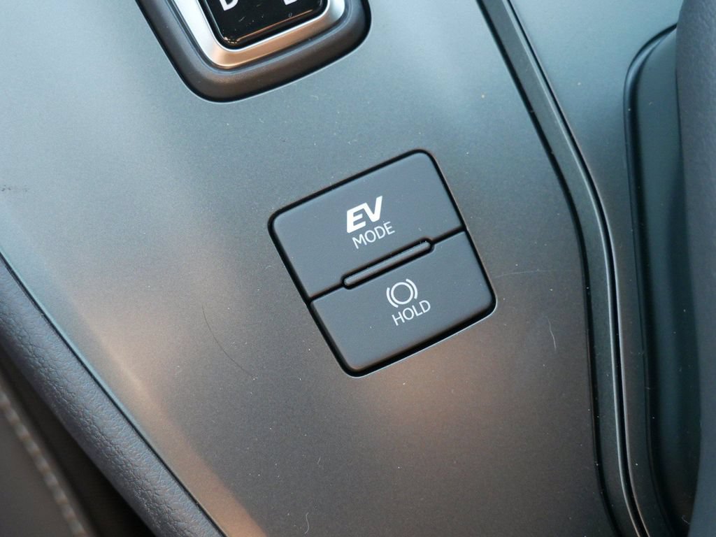 New 2026 Lexus UX 300h AWD image 25