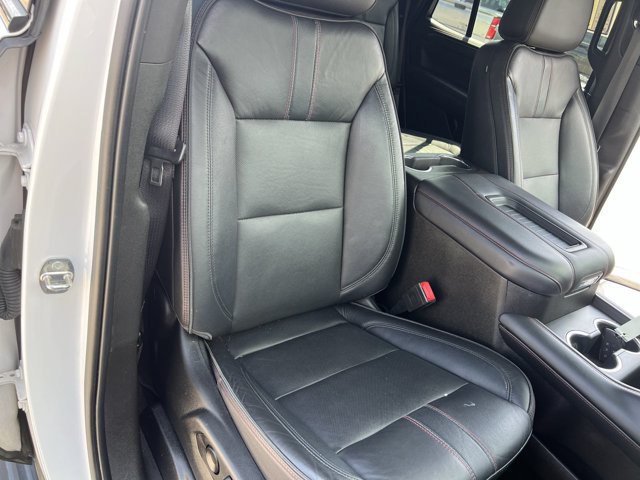 Used 2021 Chevrolet Tahoe RST w/ Luxury Package AWD/4WD image 29