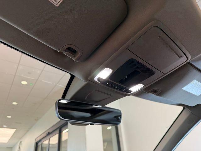 Certified 2025 Acura Integra Base image 24