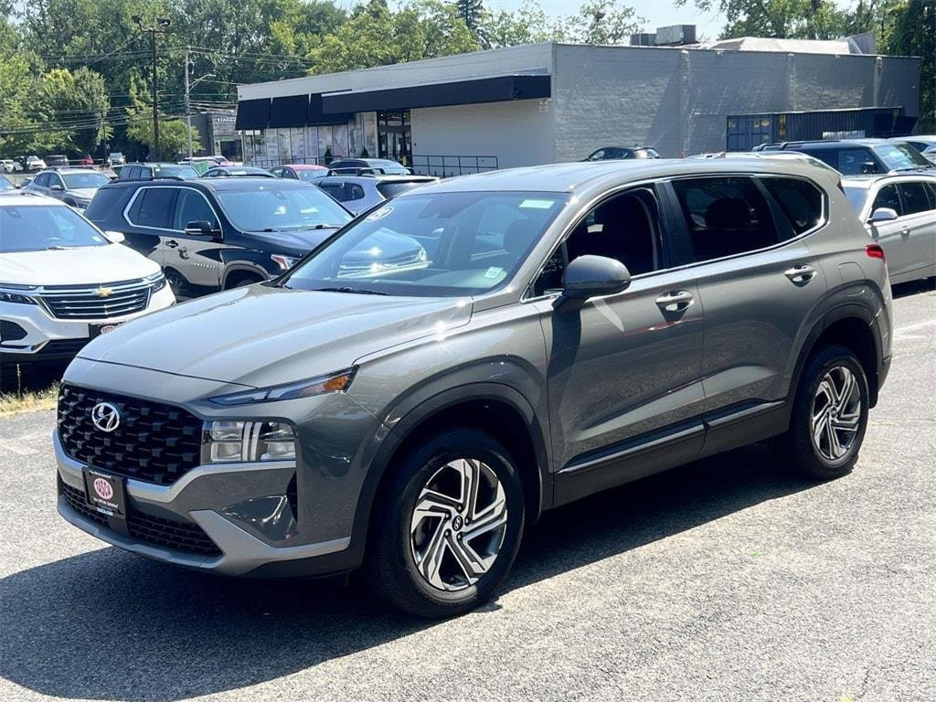 Used 2023 Hyundai Santa Fe SE image 4