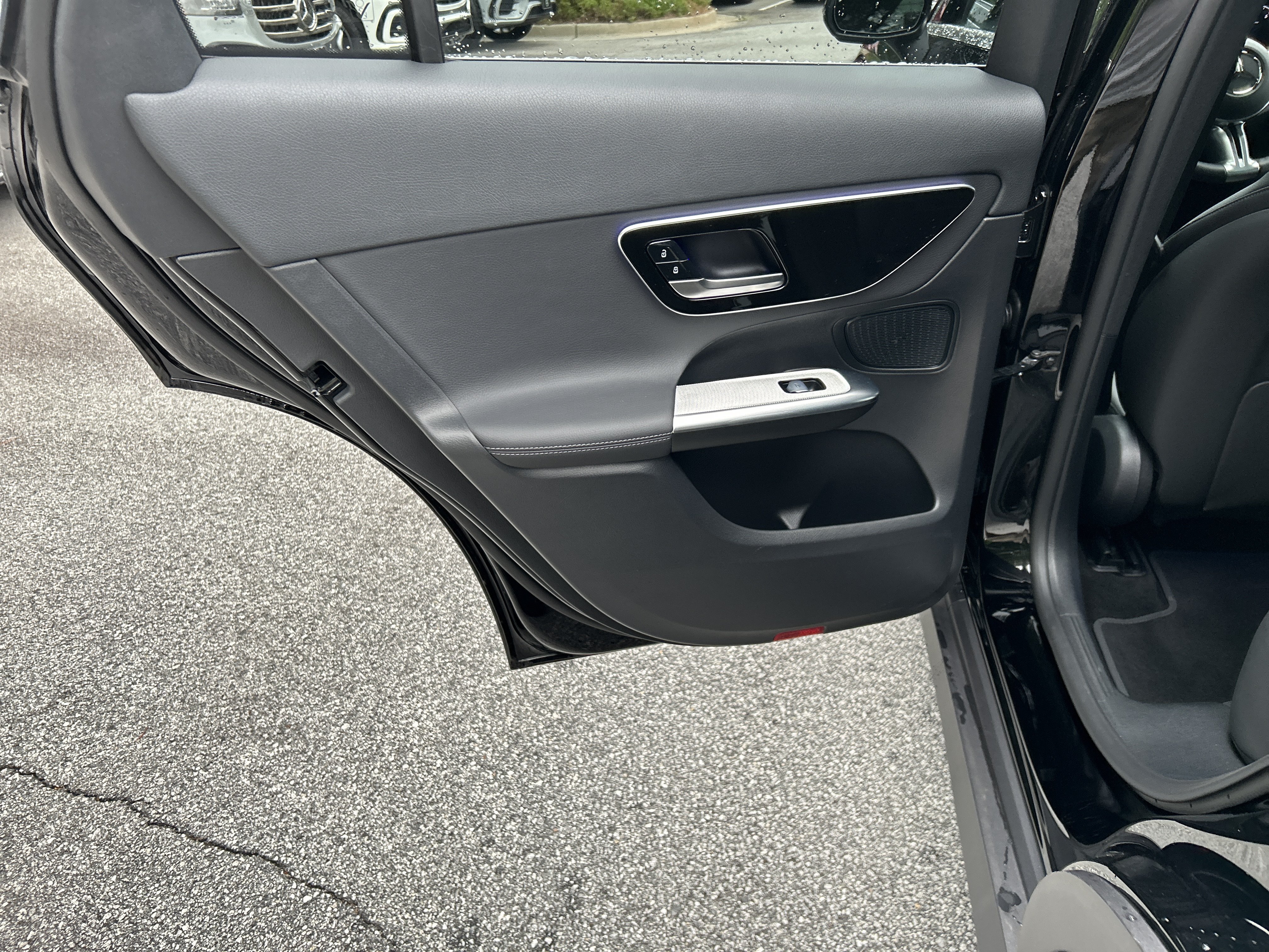Certified 2026 Mercedes-Benz GLC 300 4MATIC image 37
