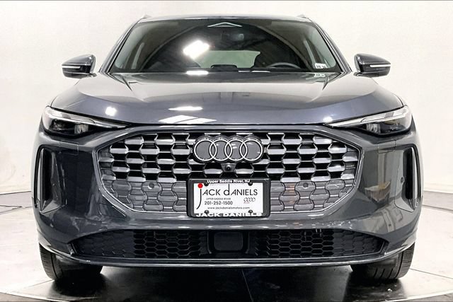 Certified 2025 Audi Q5 Premium w/ Convenience Package AWD/4WD image 2