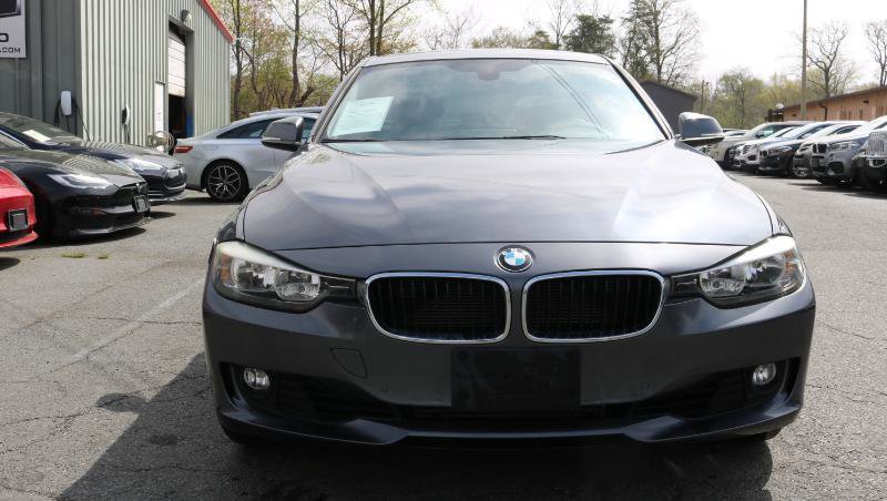 Used 2015 BMW 328i xDrive Sedan AWD/4WD image 2