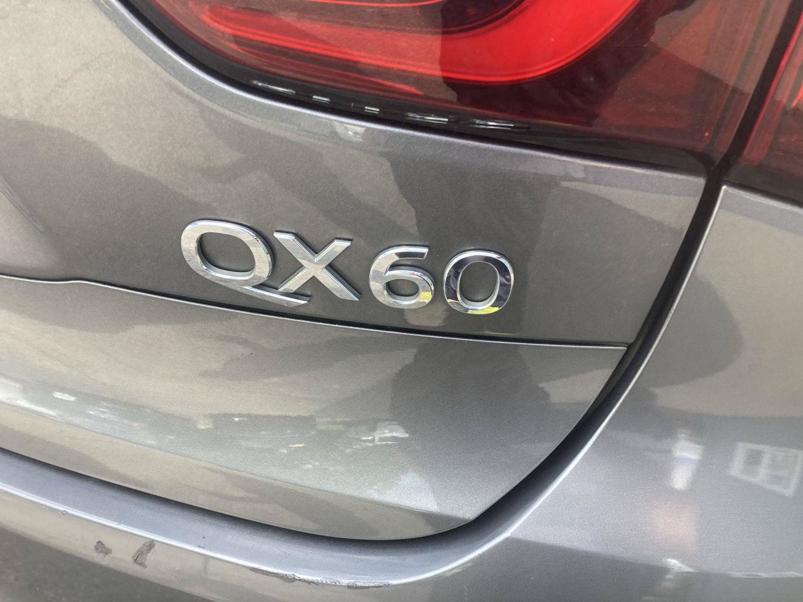 Used 2019 INFINITI QX60 Luxe w/ Essential Package AWD/4WD image 15