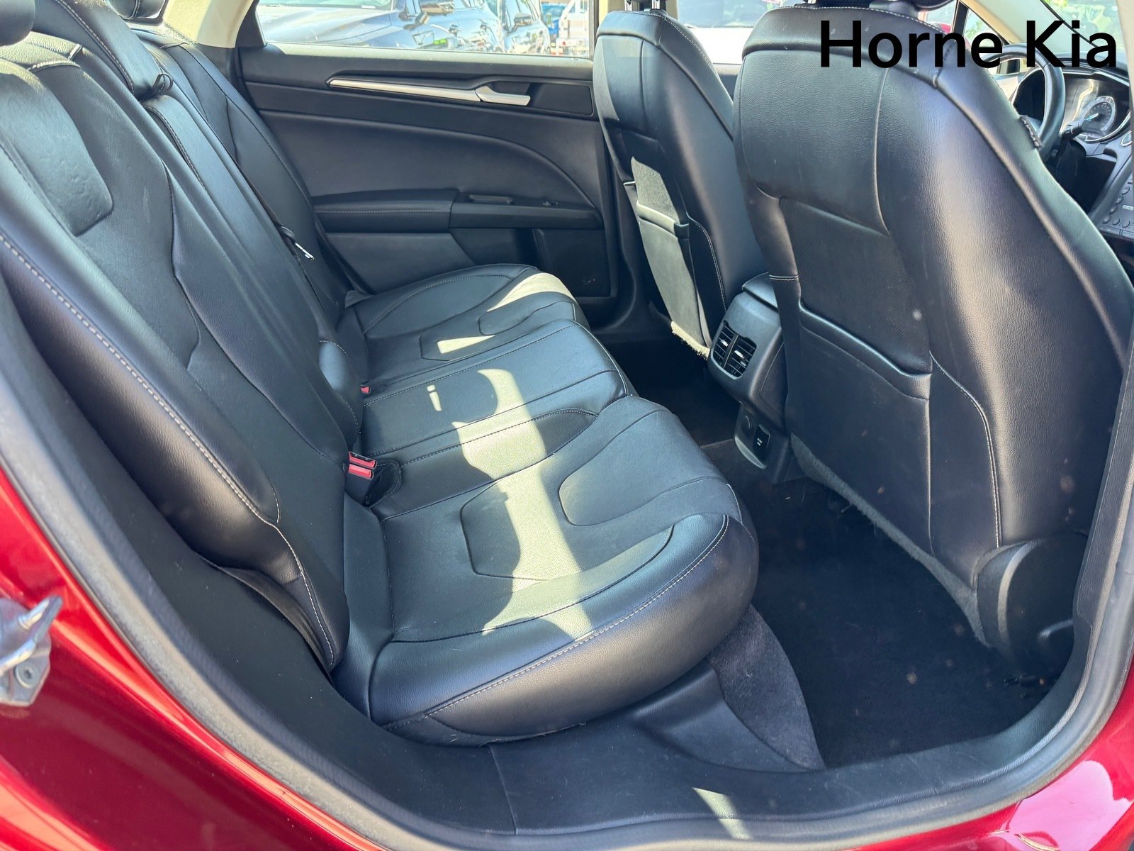 Used 2017 Ford Fusion Titanium FWD image 28