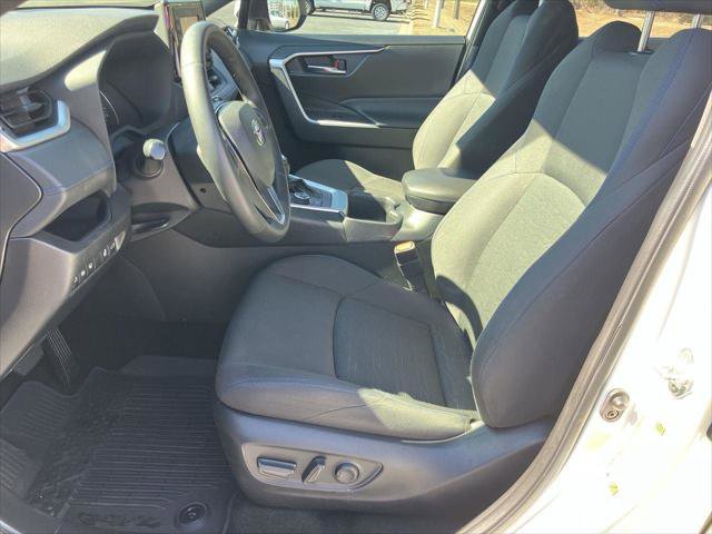 Certified 2022 Toyota RAV4 SE w/ Convenience Package image 13