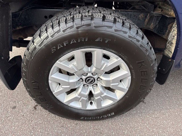 Certified 2022 Nissan Frontier SV AWD/4WD image 39