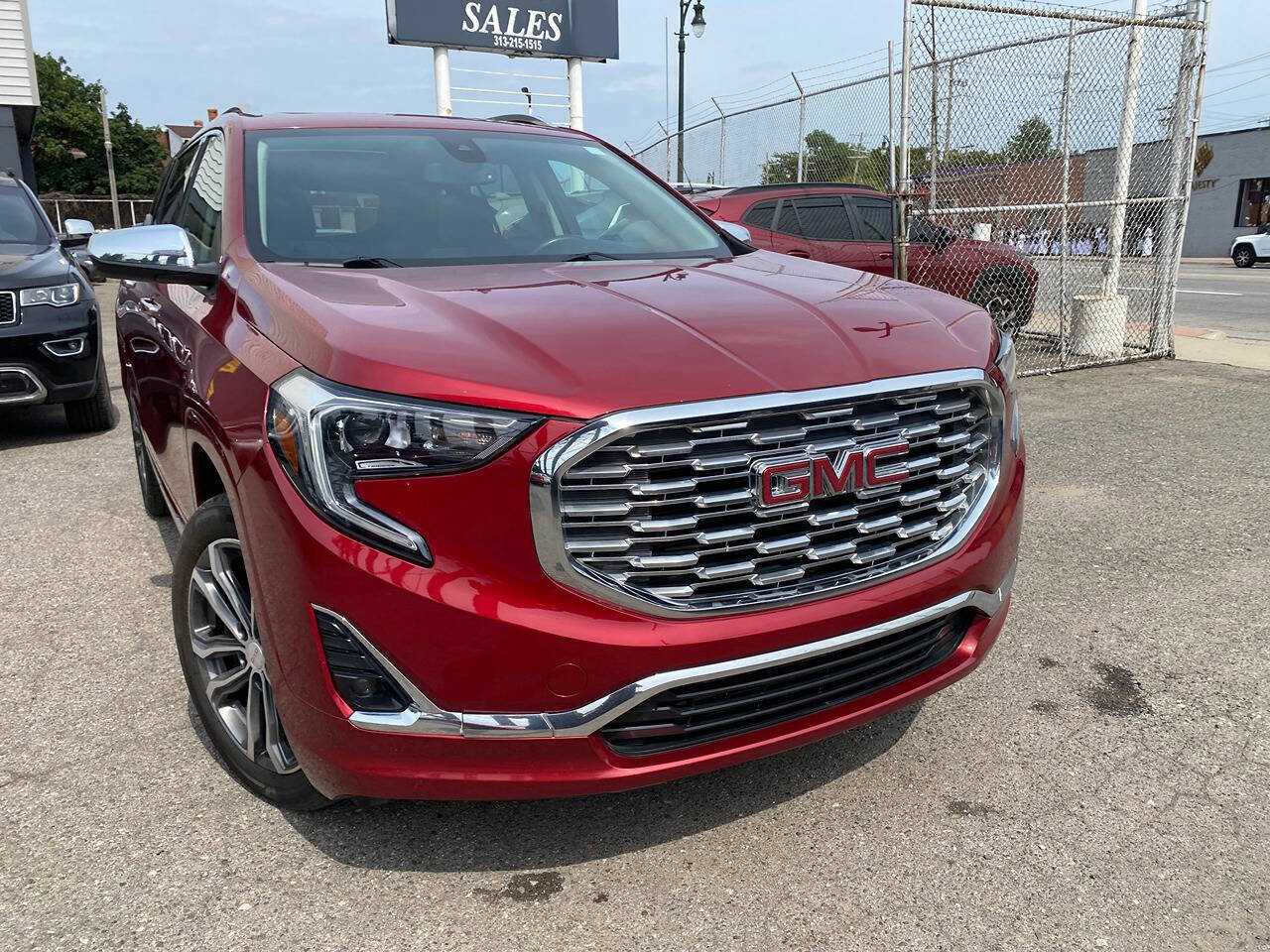 Used 2018 GMC Terrain Denali w/ Driver Alert Package II image 4