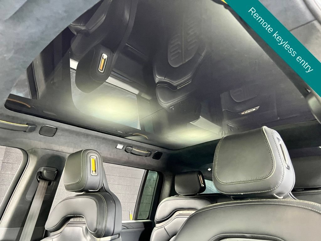 Used 2024 Rivian R1S Adventure AWD/4WD image 4