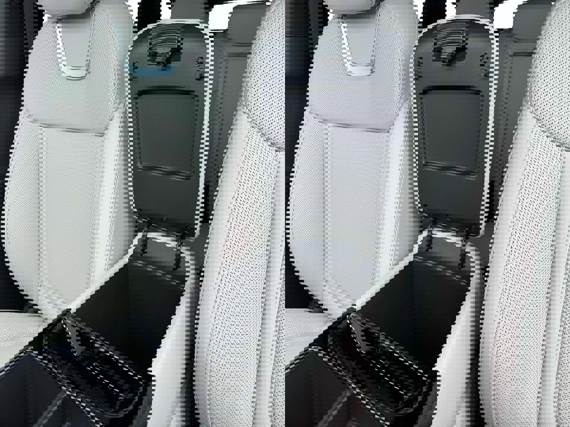 New 2025 Hyundai Tucson Limited image 18