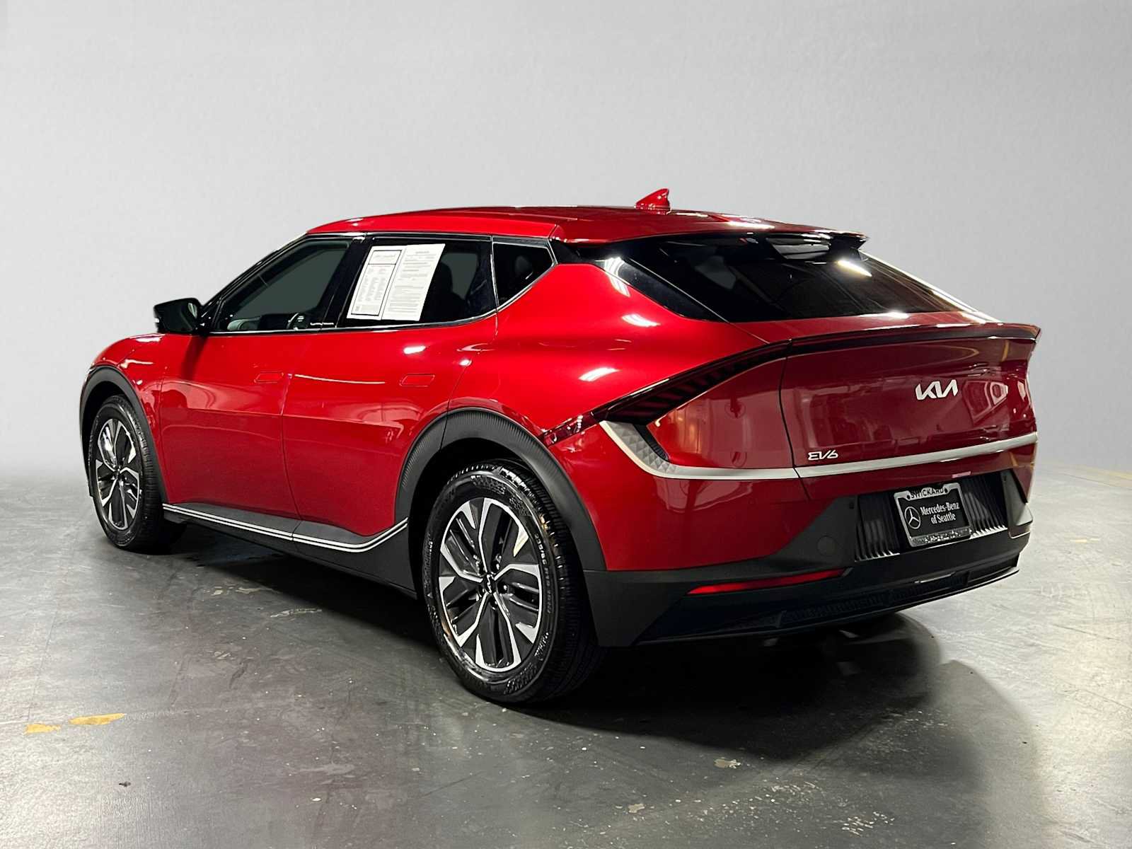 Used 2024 Kia EV6 Light RWD image 5
