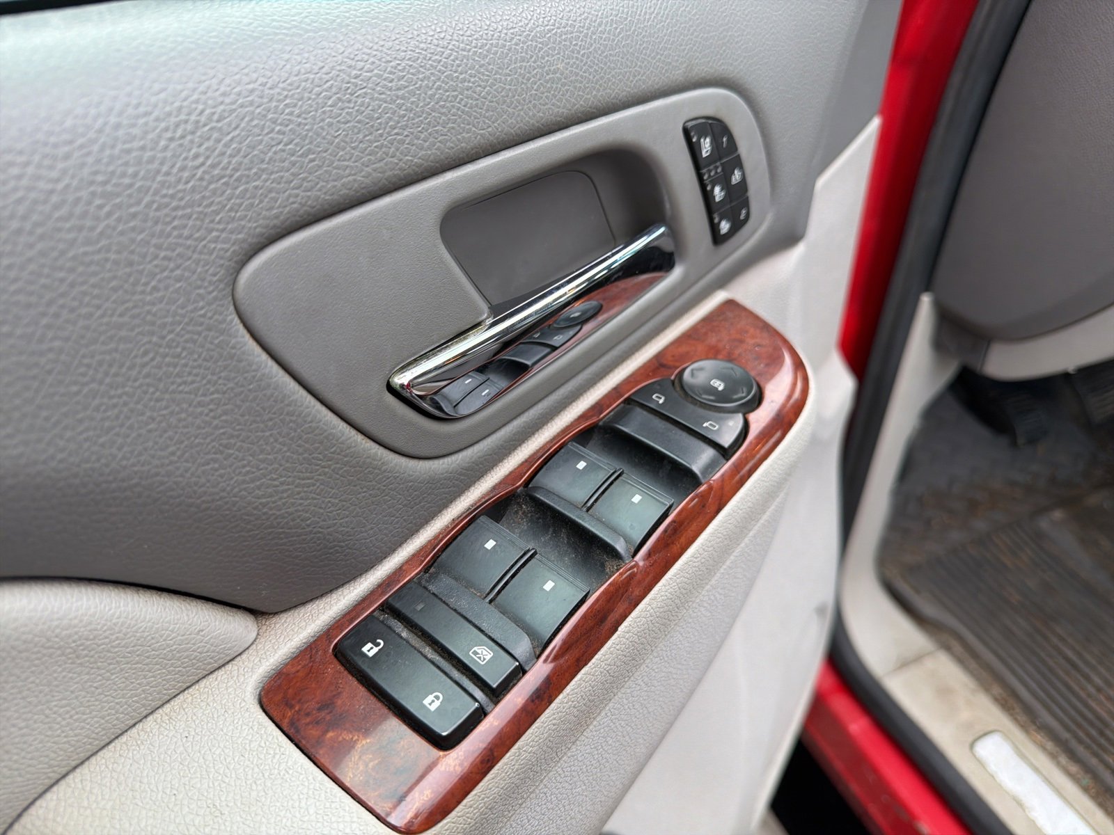 Used 2012 Chevrolet Silverado 2500 LTZ image 11