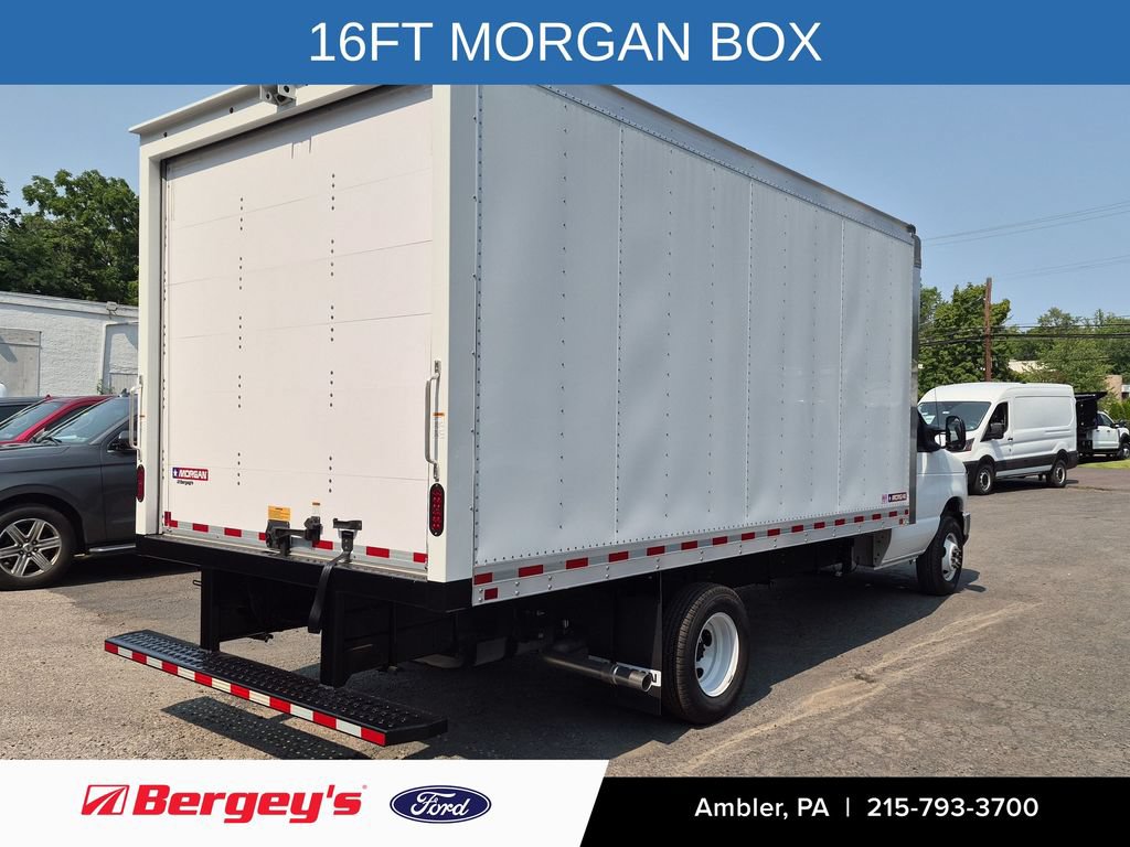 New 2027 Ford E-450 and Econoline 450 Super Duty w/ Driver's Safety Package RWD image 6
