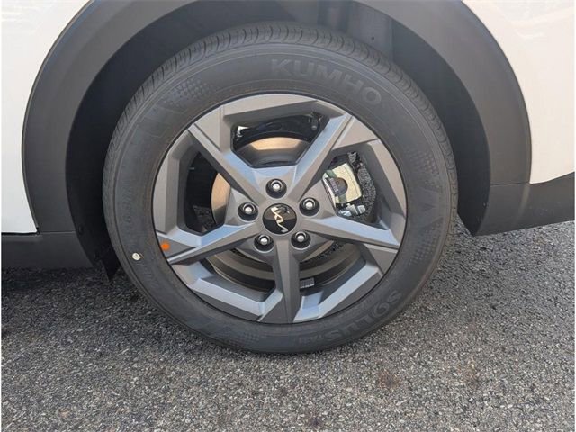 New 2025 Kia K4 LXS image 26