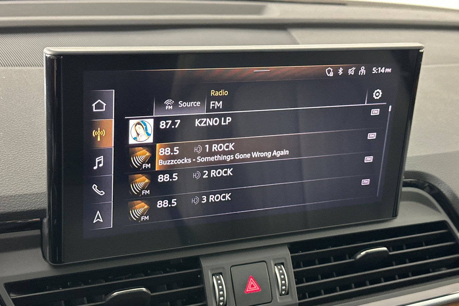 Used 2022 Audi Q5 2.0T Premium w/ Convenience Package image 17