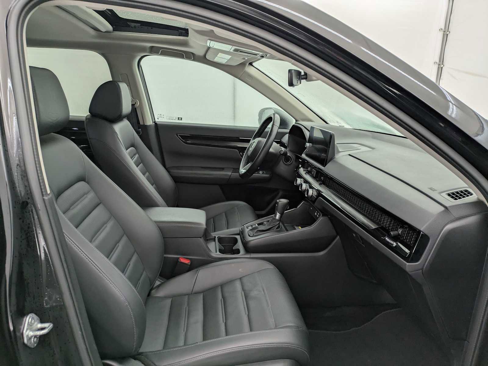 Used 2025 Honda CR-V EX-L image 22