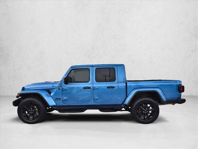 Certified 2025 Jeep Gladiator Sport AWD/4WD image 8