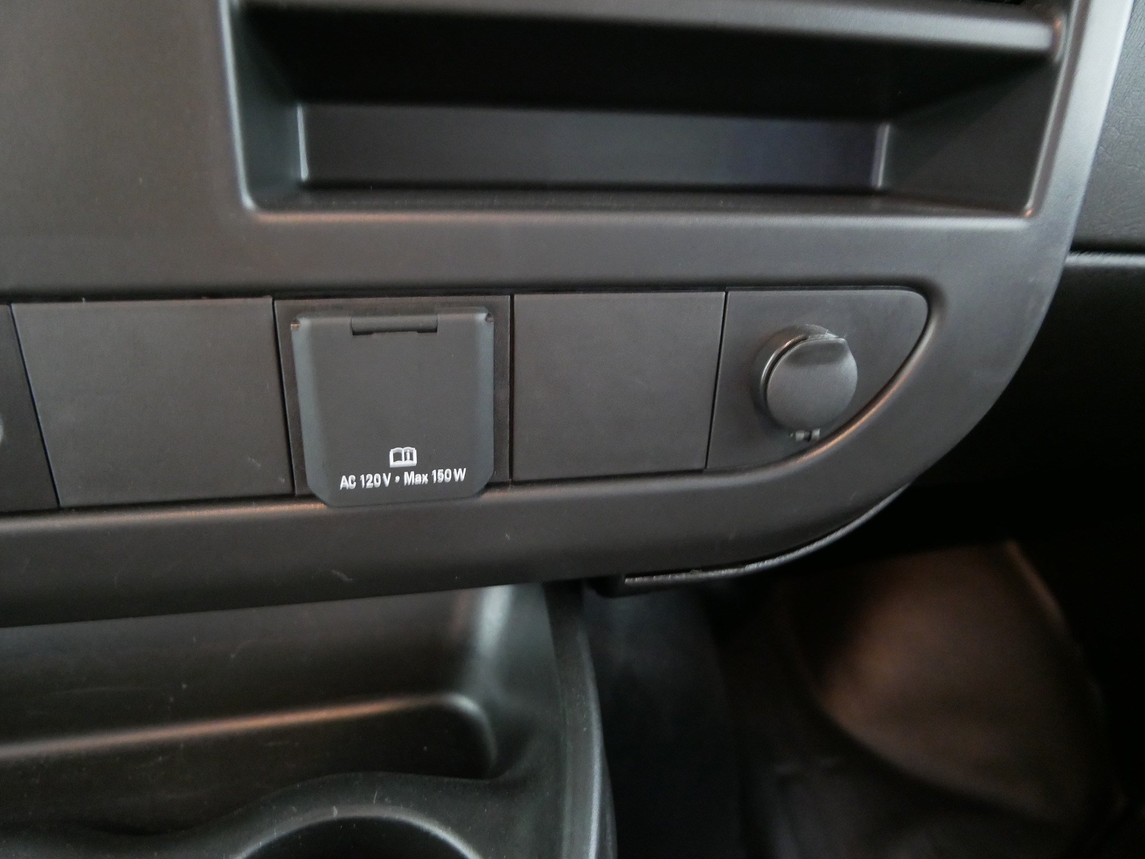Used 2025 Chevrolet Express 2500 w/ Driver Convenience Package RWD image 30