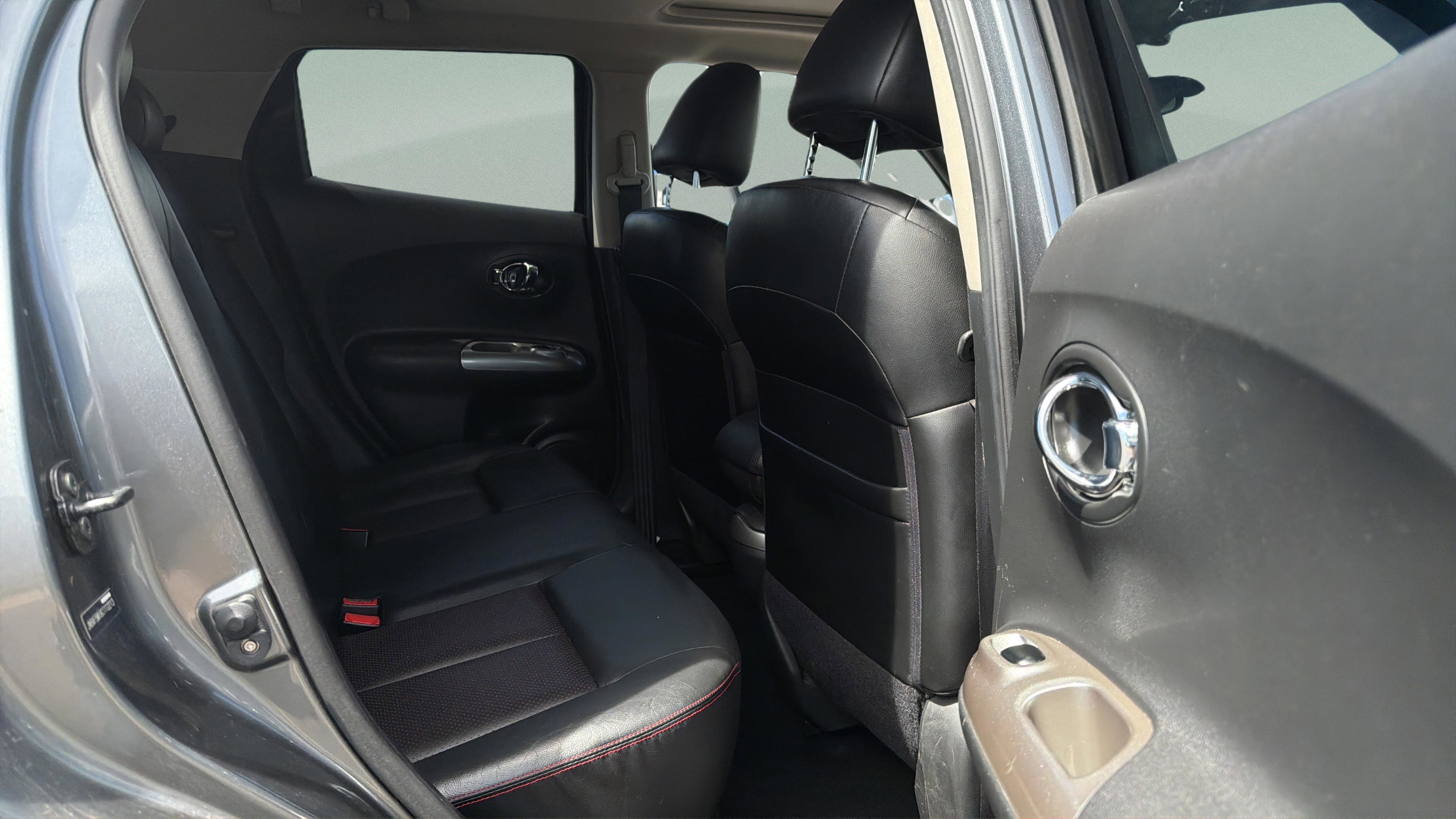 Used 2012 Nissan Juke SL AWD/4WD image 18