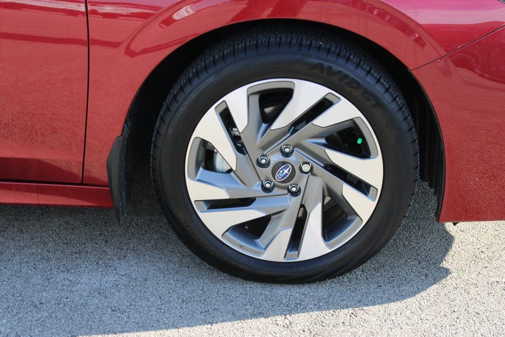 Certified 2025 Subaru Legacy Limited w/ Popular Package #3 image 32