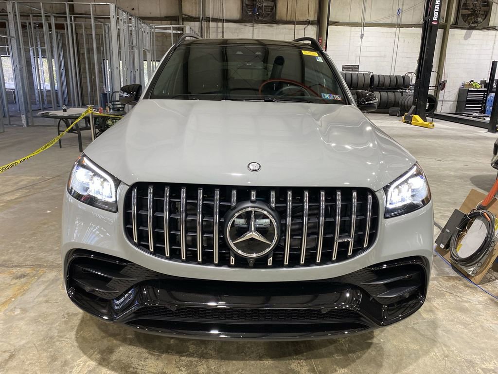 Used 2024 Mercedes-Benz GLS 63 AMG 4MATIC image 19