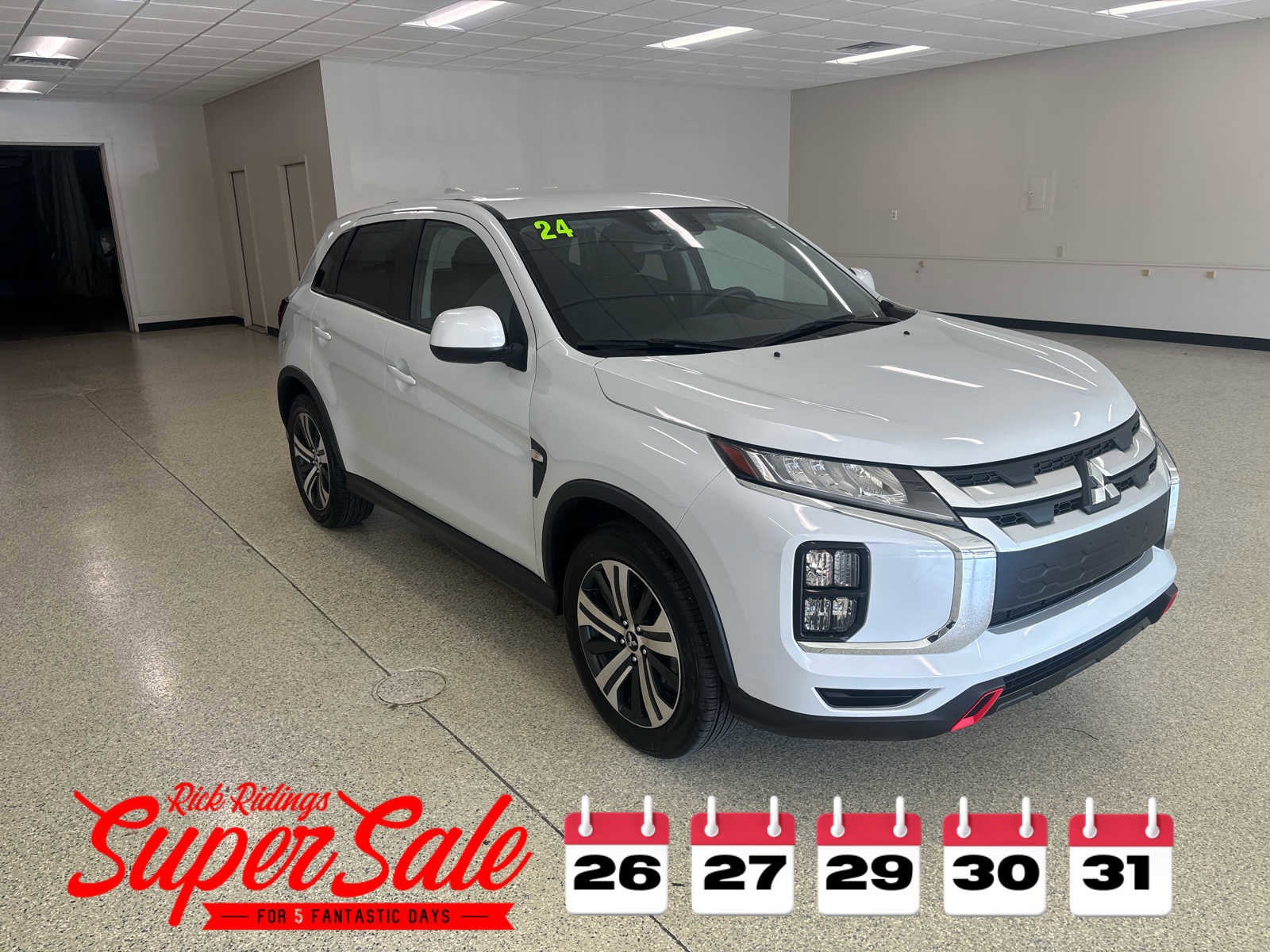 Used 2024 Mitsubishi Outlander Sport LE image 4