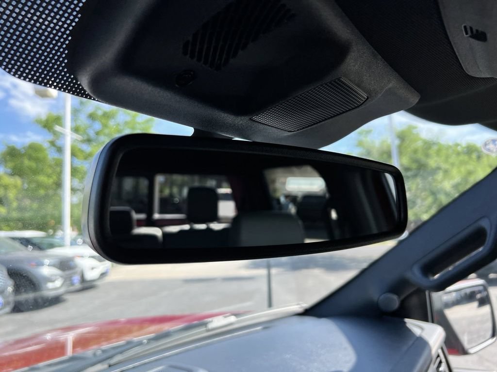 New 2023 Ford F150 Lightning Lariat AWD/4WD image 21