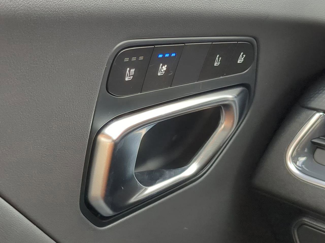 New 2025 Kia K4 GT-Line w/ GT-Line Premium Package FWD image 17