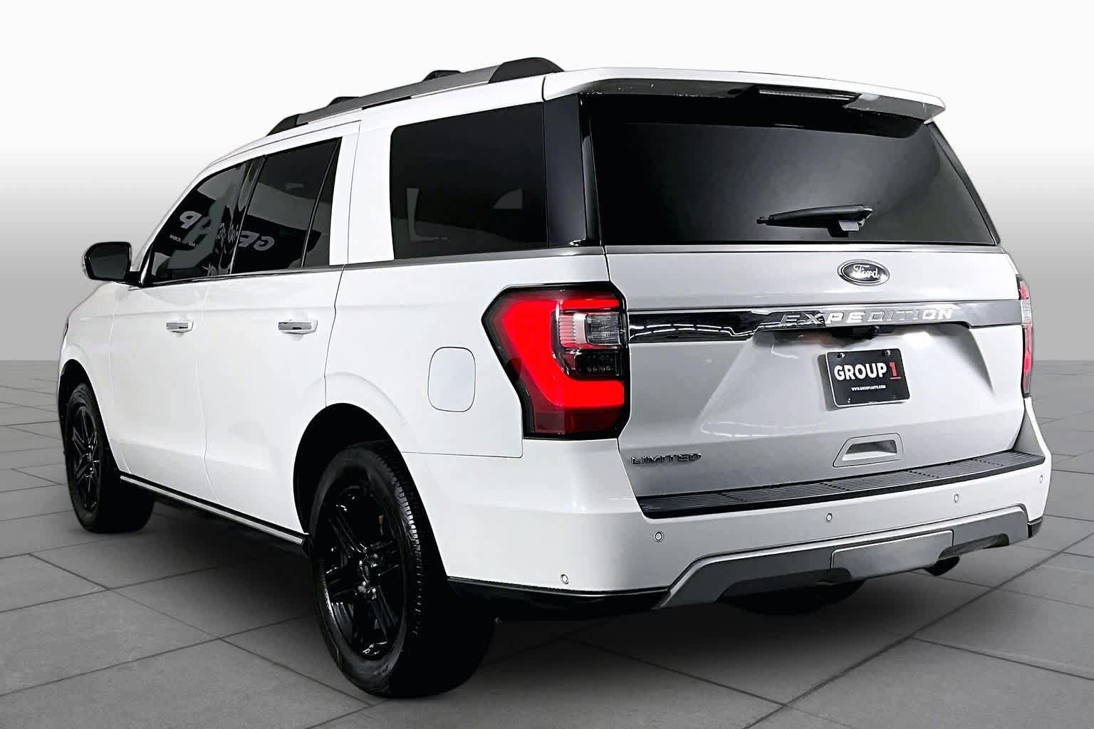 Used 2020 Ford Expedition Limited w/ Equipment Group 301A RWD image 12
