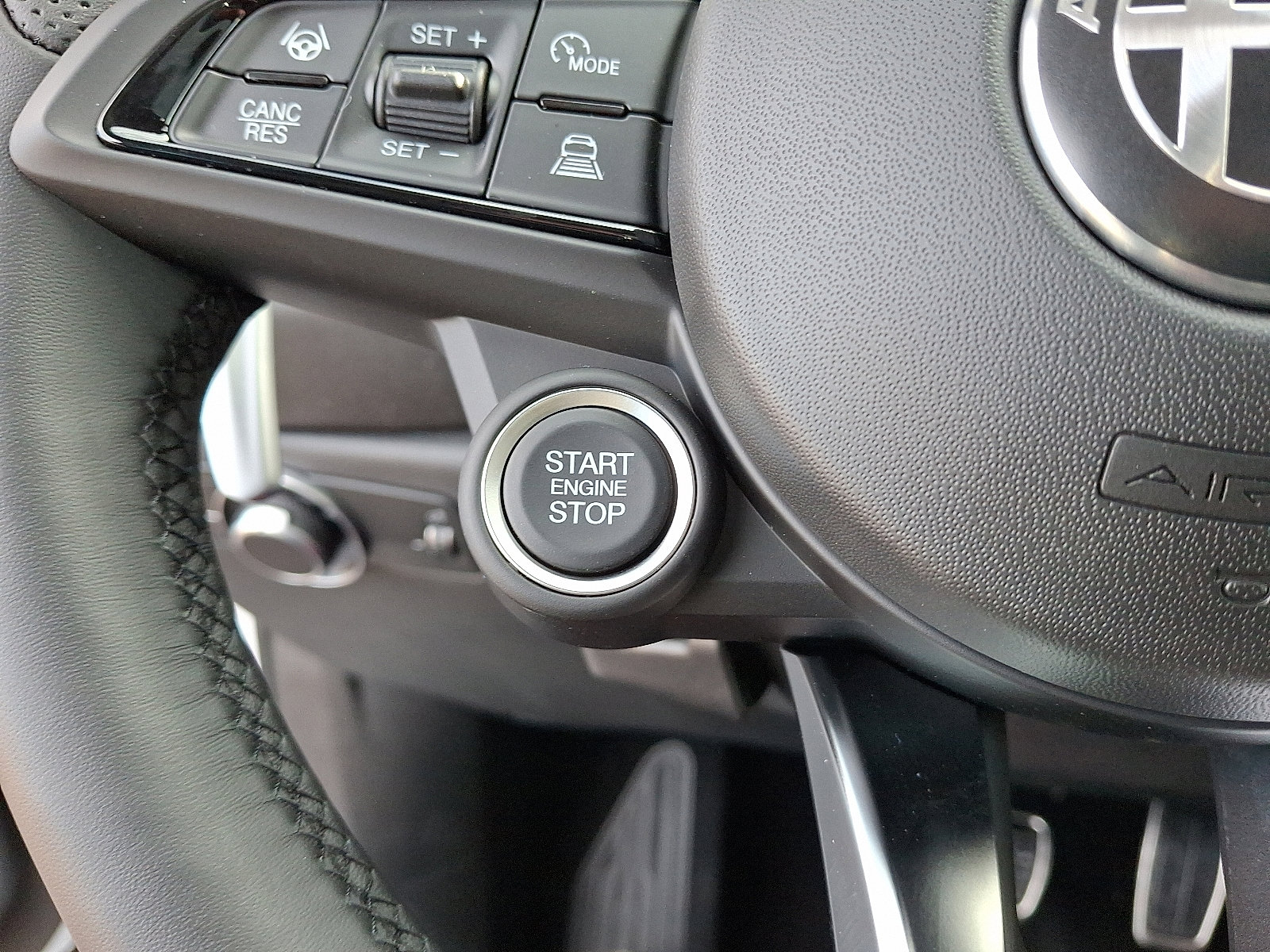 New 2026 Alfa Romeo Tonale Veloce w/ Quick Order Package 23H Volce image 18