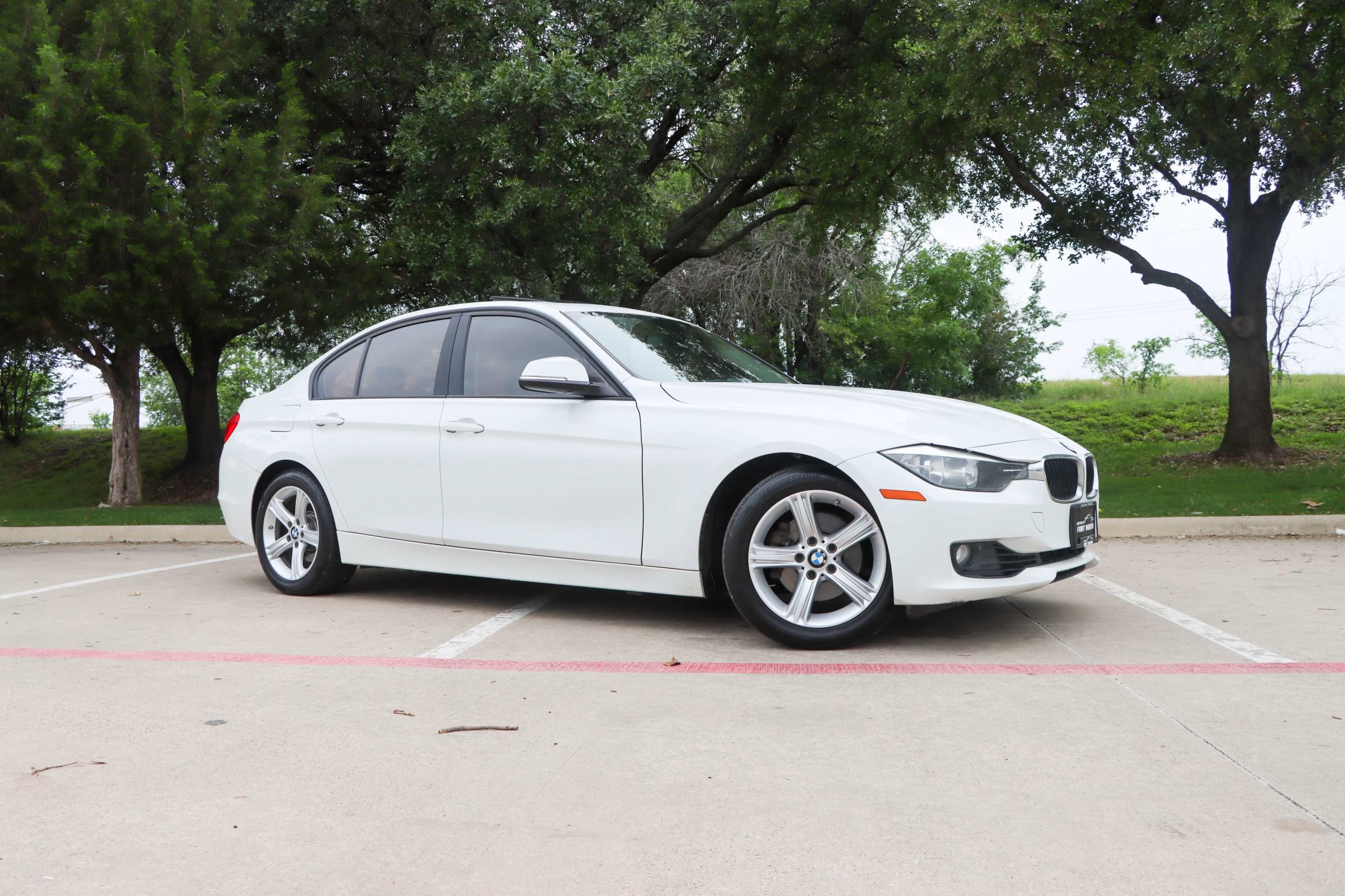 Used 2013 BMW 328i Sedan RWD image 1
