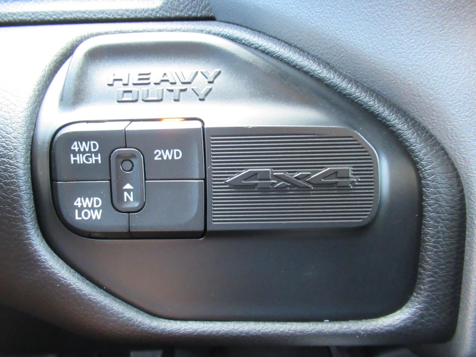 Used 2022 RAM 2500 Laramie w/ Night Edition AWD/4WD image 26
