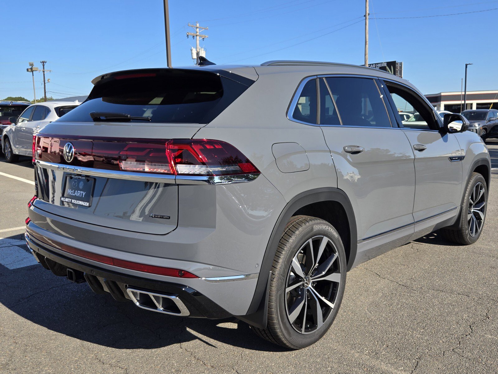 New 2026 Volkswagen Atlas Cross Sport SEL Premium R-Line image 3