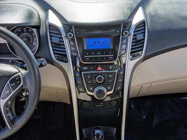 Used 2016 Hyundai Elantra GT FWD image 12