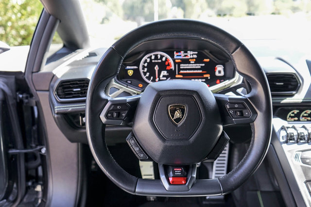Used 2017 Lamborghini Huracan LP 580-2 RWD image 56