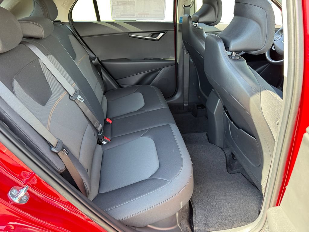 New 2026 Kia Niro LX FWD image 17