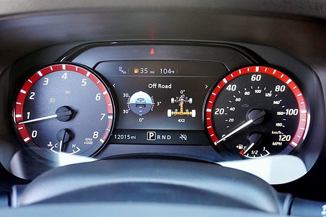 Used 2025 Nissan Frontier Pro-X RWD image 44