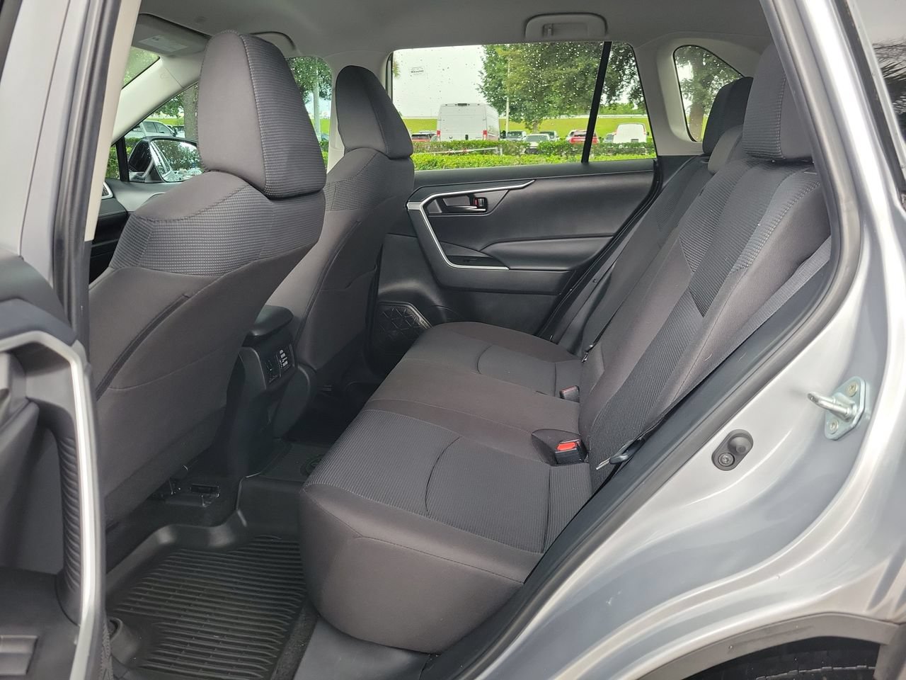 Used 2024 Toyota RAV4 LE FWD image 10