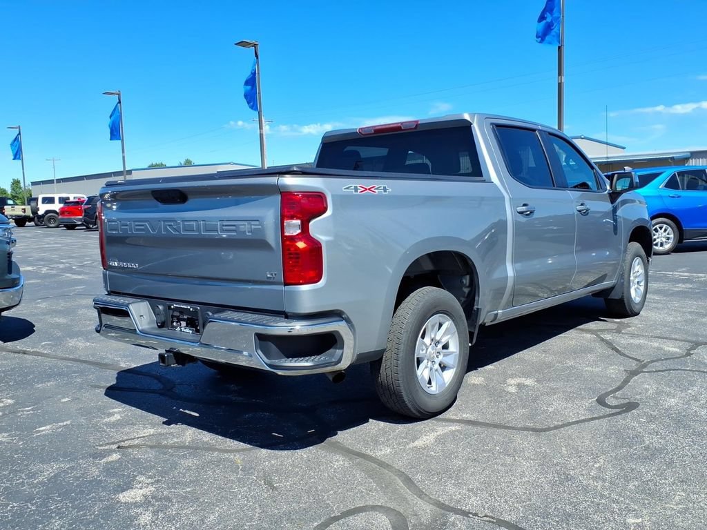 Used 2024 Chevrolet Silverado 1500 LT AWD/4WD image 15