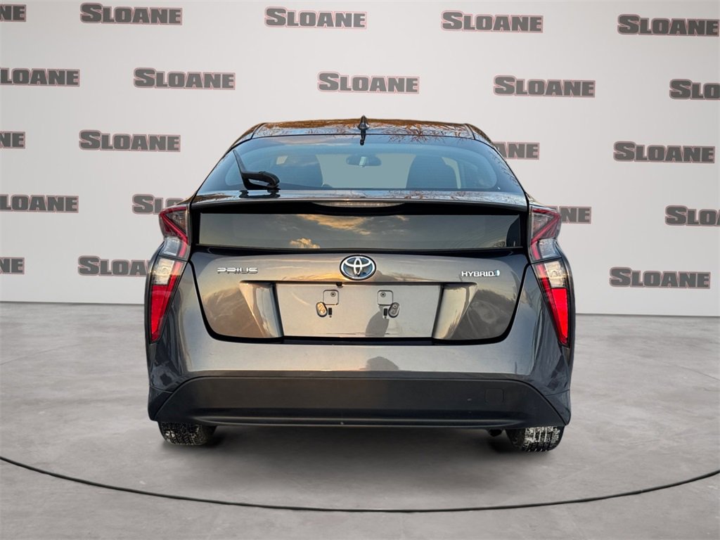 Used 2016 Toyota Prius Three image 4