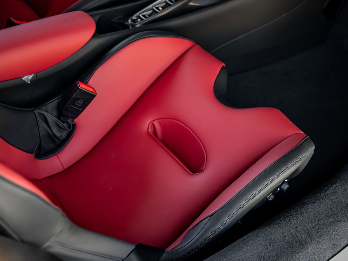 New 2025 McLaren Artura Spider image 21