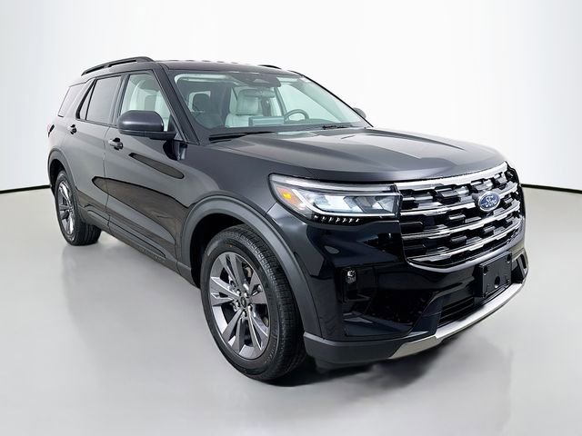New 2026 Ford Explorer Active w/ Active Comfort Package