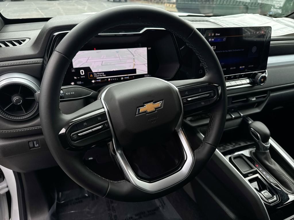 New 2025 Chevrolet Colorado LT RWD image 16