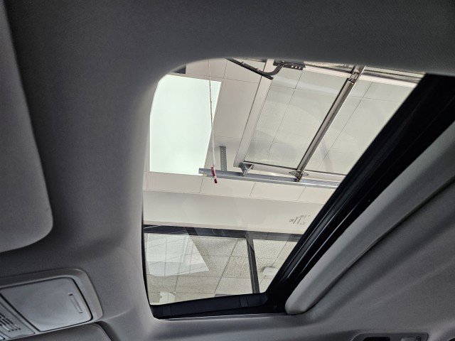 New 2026 Honda Odyssey EX-L image 25