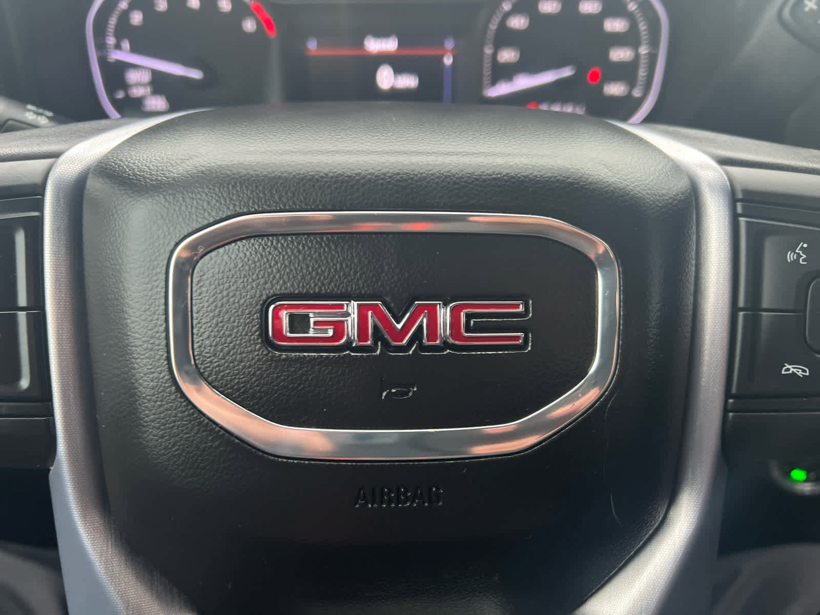 Used 2020 GMC Sierra 1500 Elevation w/ Elevation Value Package image 25