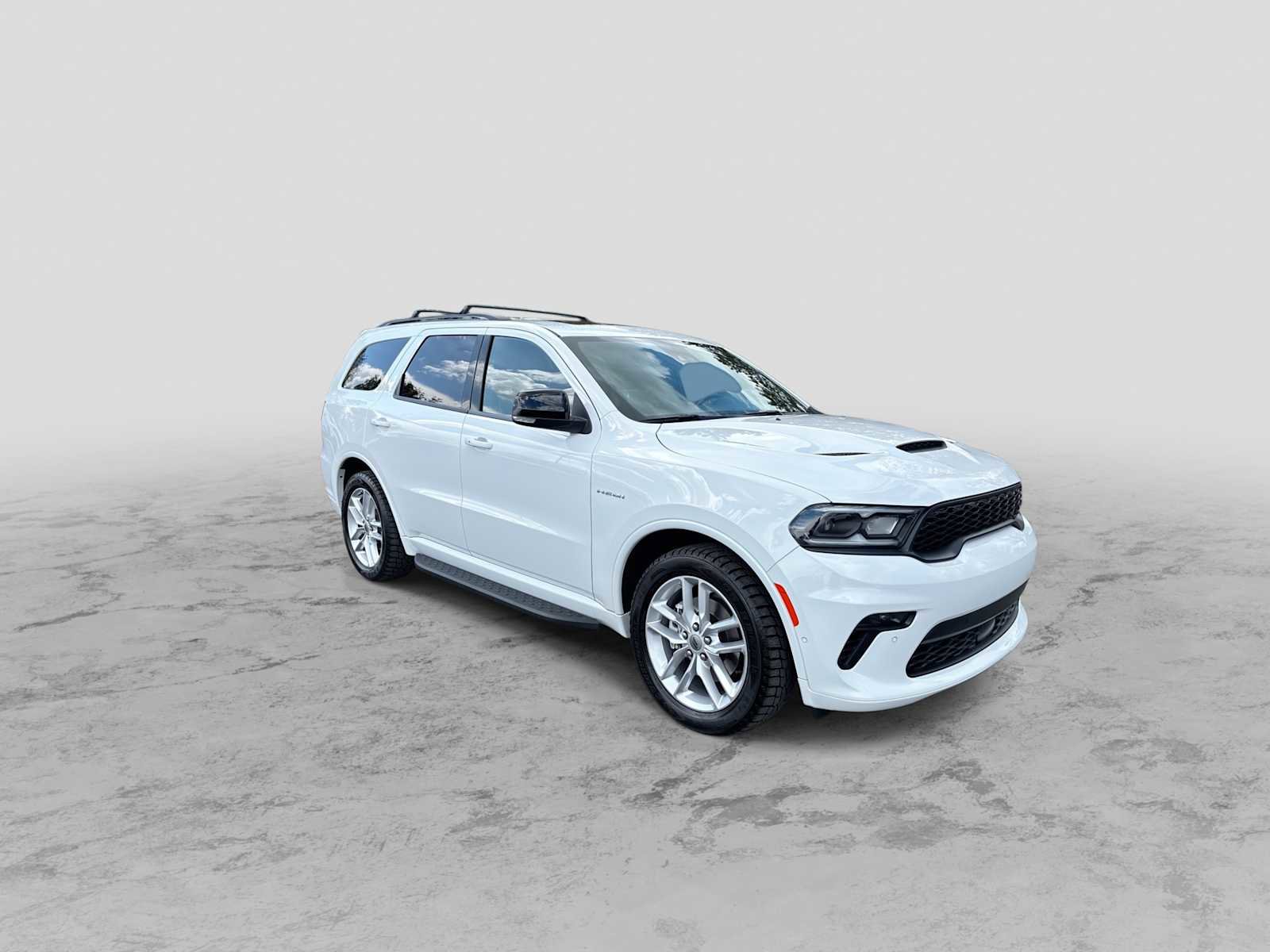 Used 2023 Dodge Durango R/T AWD/4WD image 2