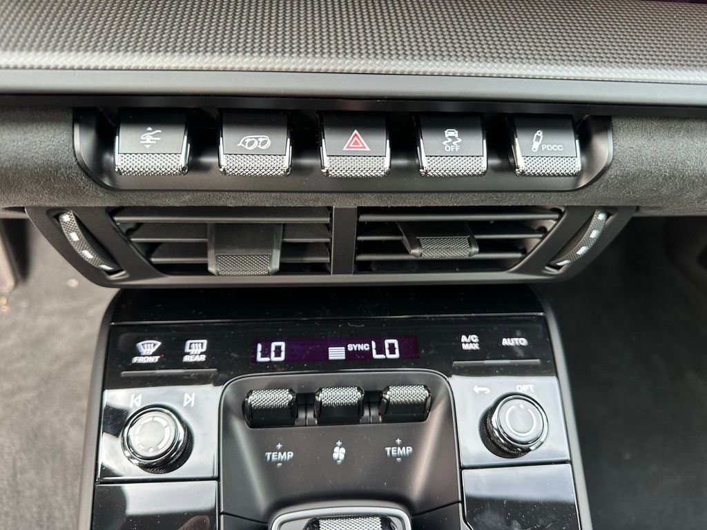 Certified 2026 Porsche 911 Carrera GTS image 26