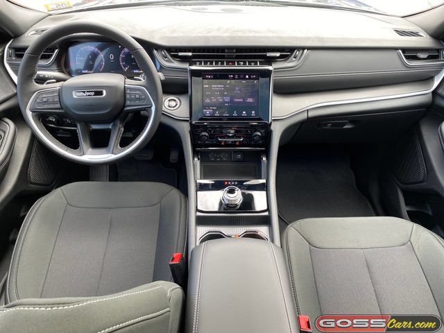 New 2026 Jeep Grand Cherokee Laredo X AWD/4WD image 9
