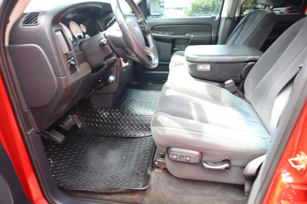 Used 2004 Dodge Ram 3500 Truck SLT w/ Sport Appearance Group AWD/4WD image 13
