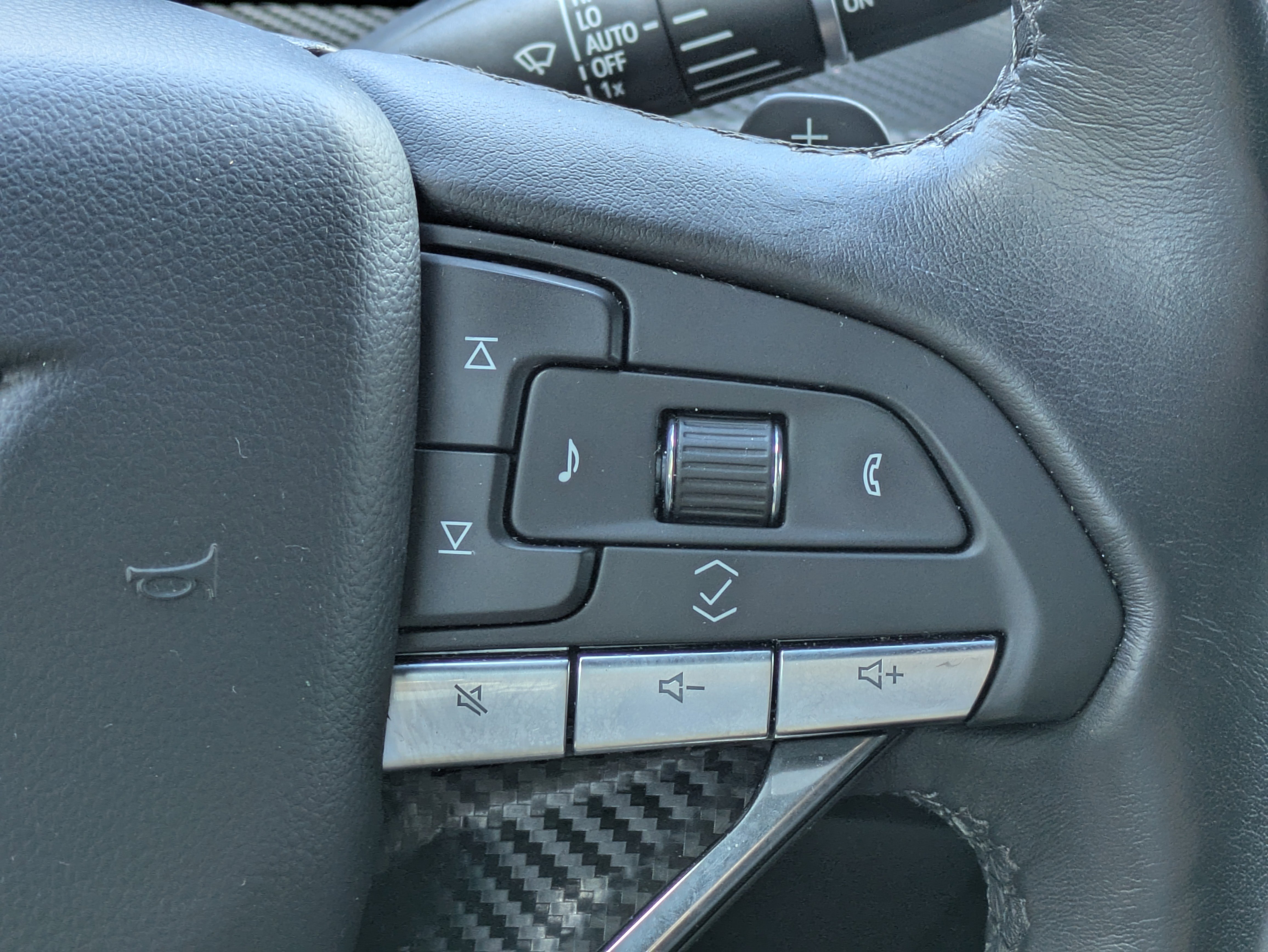 Used 2021 Cadillac Escalade Luxury RWD image 23